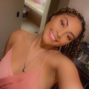 Meet your Posher, Kiaira